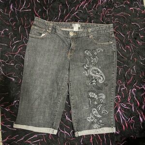 Metro Gray Denim Shorts with Embroidery